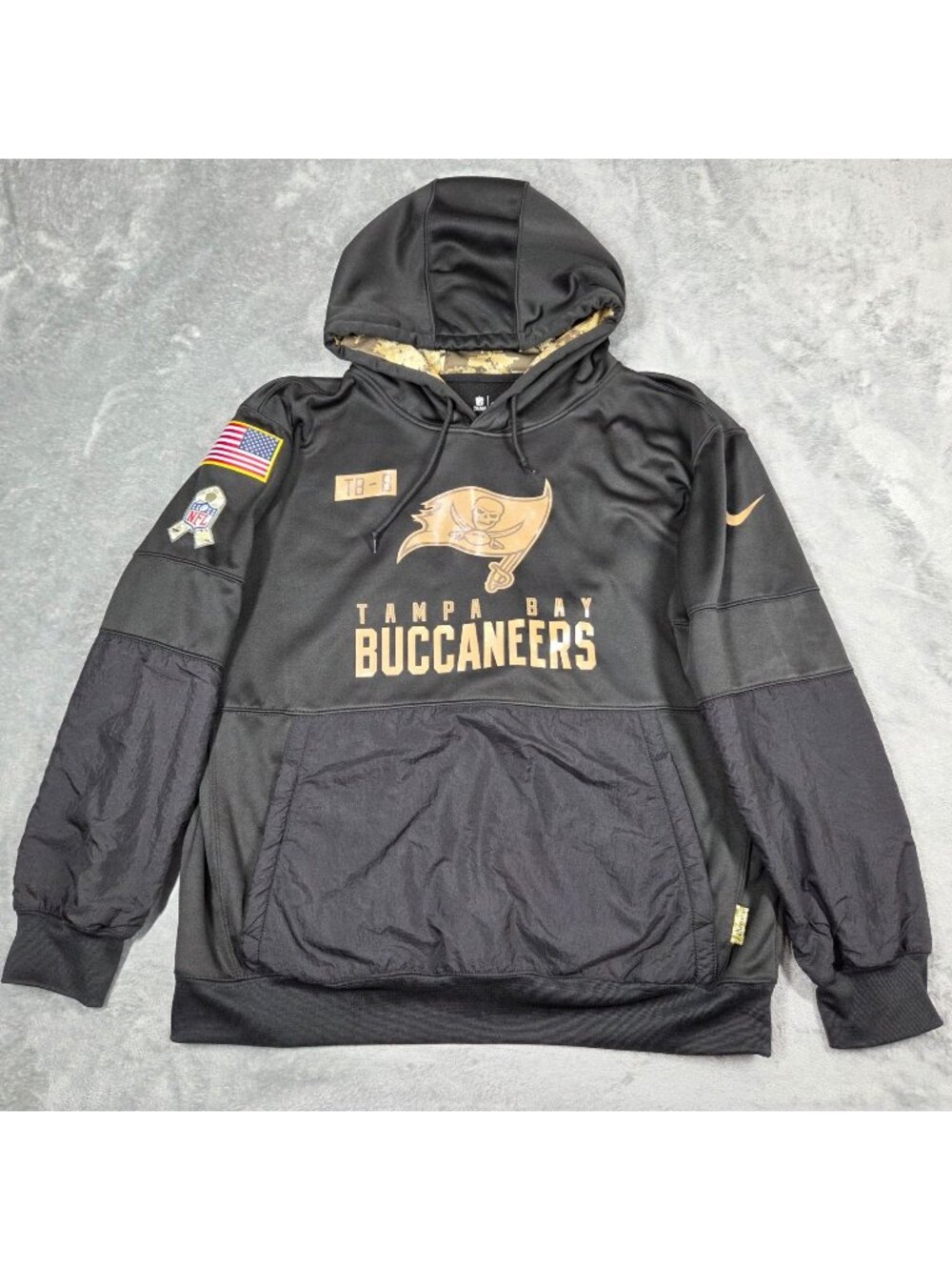Tampa Bay Buccaneers Hoodie Mens XXL Black Salute to Service 2020 Nike Pullover